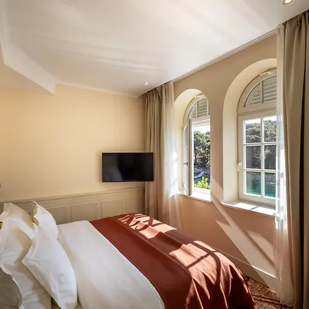 Boutique Hotel Alhambra-2